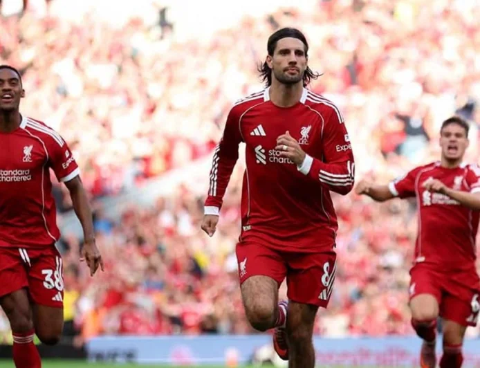 লিভারপুলের জয়: আর্সেনালকে হারিয়ে শীর্ষে ফেরা রুটিন নয়, সেটা রোমাঞ্চকরই!